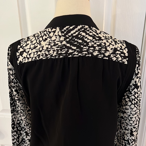 Black and white lightweight jacket - Picture 10 of 12